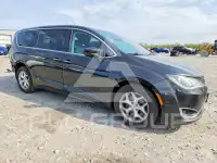 2017 Chrysler PACIFICA фото