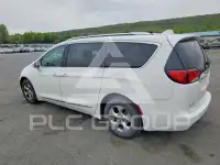 2017 Chrysler PACIFICA фото