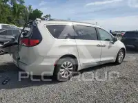 2017 Chrysler PACIFICA фото