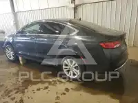 2017 Chrysler 200 фото