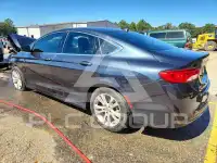 2017 Chrysler 200 фото