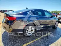 2017 Chrysler 200 фото