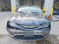 2017 Chrysler 200 фото
