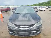 2017 Chrysler 200 фото