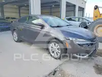 2017 Chrysler 200 фото