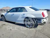 2017 Chrysler 300 photo