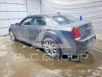 2017 Chrysler 300 photo