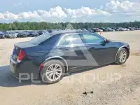 2017 Chrysler 300 фото