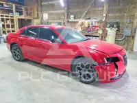 2017 Chrysler 300 фото