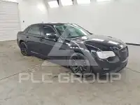 2017 Chrysler 300 фото