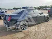 2017 Chrysler 300 фото