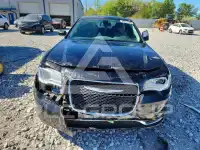 2017 Chrysler 300 фото