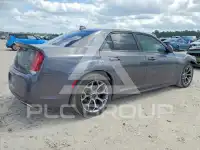 2017 Chrysler 300 фото