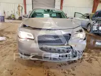 2017 Chrysler 300 photo