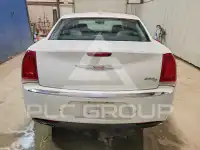 2017 Chrysler 300 фото