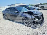 2017 Chrysler 300 photo