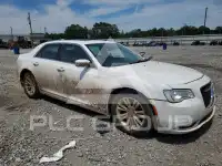 2017 Chrysler 300 фото