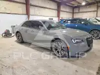 2017 Chrysler 300 фото