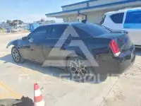 2017 Chrysler 300 фото