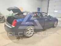 2017 Chrysler 300 фото
