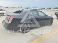 2017 Chrysler 300 photo