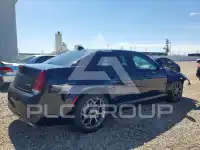 2017 Chrysler 300 фото