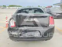 2017 Chrysler 300 photo
