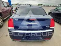 2017 Chrysler 300 фото