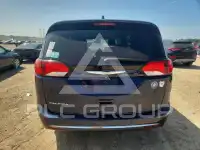 2017 Chrysler PACIFICA фото