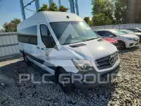 2017 Mercedes Benz Sprinter photo