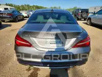2017 Mercedes Benz CLA-Class фото