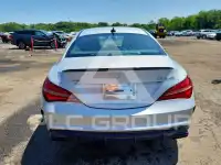 2017 Mercedes Benz CLA-Class фото