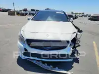 2017 Mercedes Benz CLA-Class фото