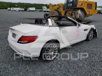2017 Mercedes Benz SLC-Class photo