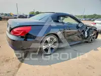 2017 Mercedes Benz SL-Class photo