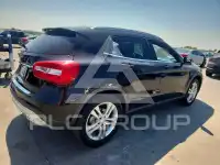 2017 Mercedes Benz GLA-Class фото