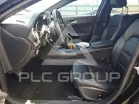 2017 Mercedes Benz GLA-Class фото