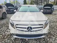 2017 Mercedes Benz GLA-Class фото