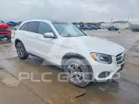2017 Mercedes Benz GLC-Class фото