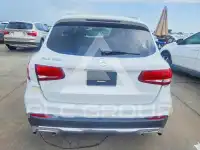 2017 Mercedes Benz GLC-Class фото