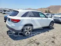 2017 Mercedes Benz GLC-Class фото