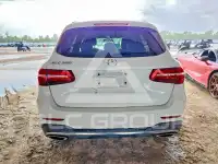 2017 Mercedes Benz GLC-Class фото