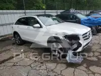 2017 Mercedes Benz GLC-Class фото