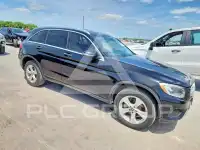 2017 Mercedes Benz GLC-Class фото