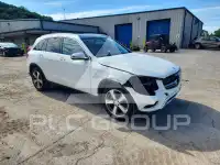 2017 Mercedes Benz GLC-Class фото