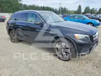 2017 Mercedes Benz GLC-Class фото