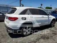 2017 Mercedes Benz GLC-Class фото
