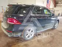 2017 Mercedes Benz GLE-Class фото
