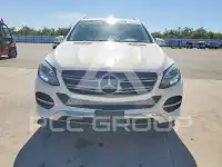 2017 Mercedes Benz GLE-Class фото
