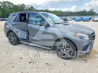 2017 Mercedes Benz GLE-Class фото